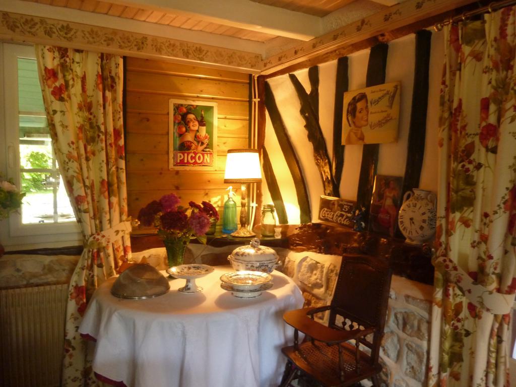 Chambre D'Hotes Au Fil De L'Eau Jumieges Exterior photo