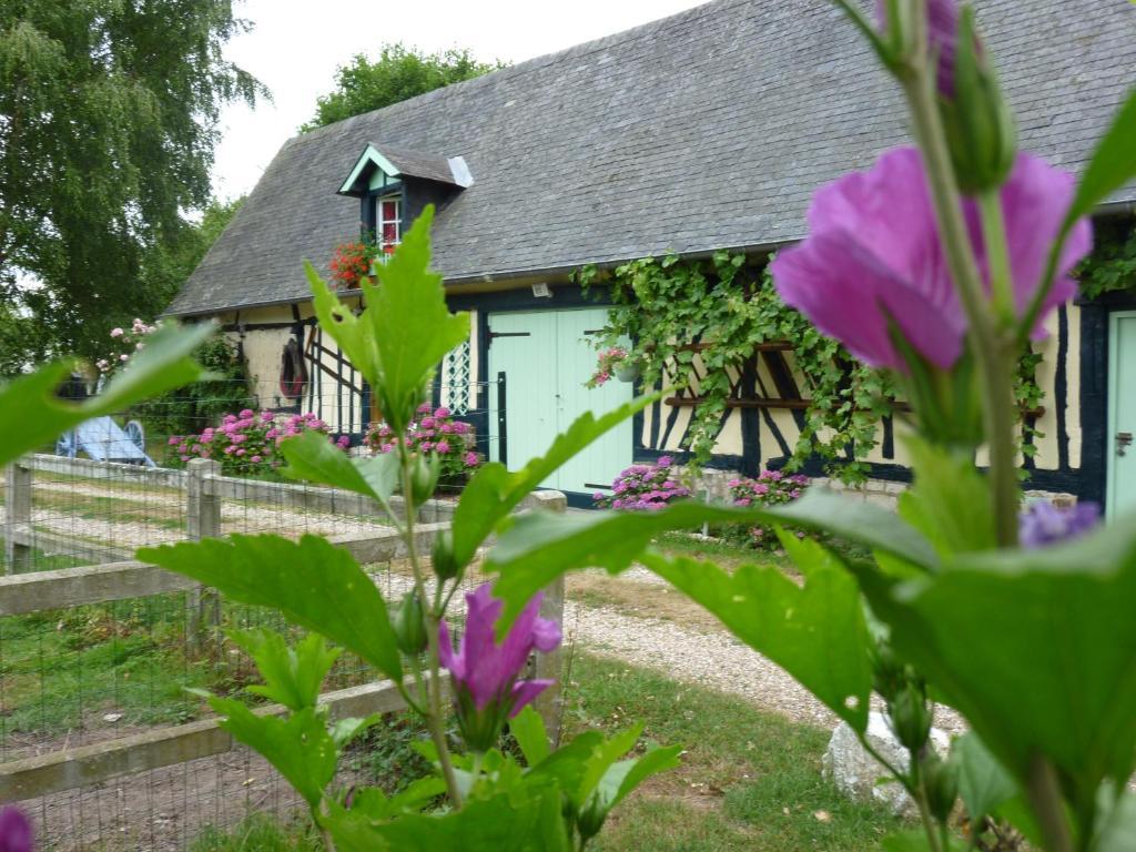 Chambre D'Hotes Au Fil De L'Eau Jumieges Exterior photo